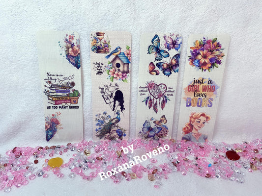 Just a Girl who Loves Books, 4 pieces Laminated Paper Bookmarks Set